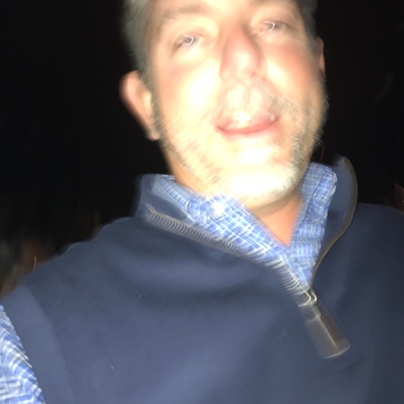 Meet your Posher, Chris - Picture 1 of 1